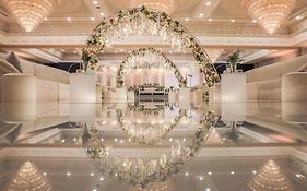 فندق كمبينسكي العثمان الخبر